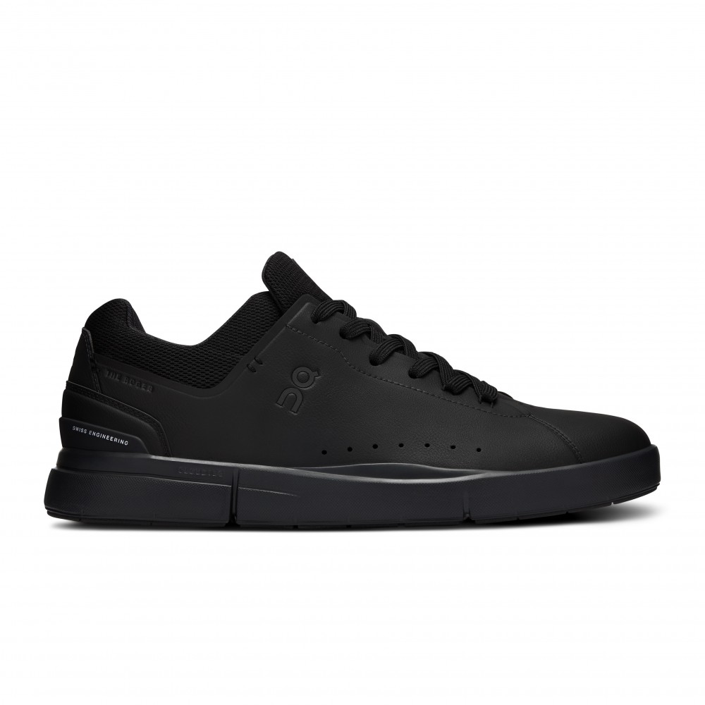 SHOES ON THE ROGER ADVANTAGE M ALL BLACK